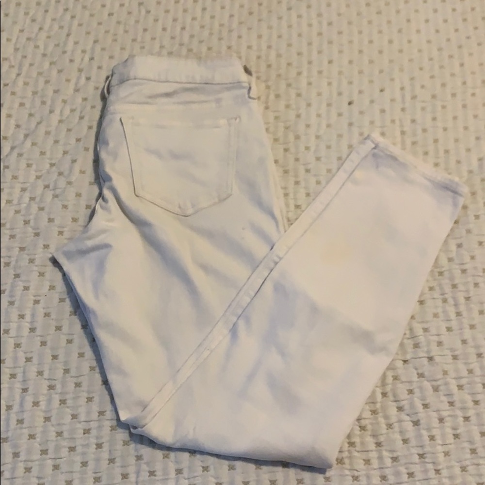 White distressed Old Navy Jeans